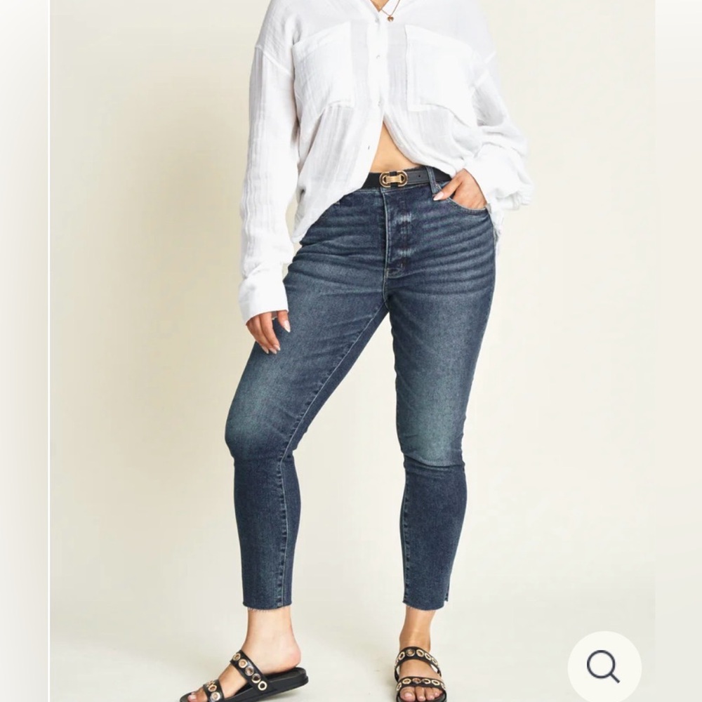 Revtown Ankle cut Skinny high rise Blue jeans Sz 30
